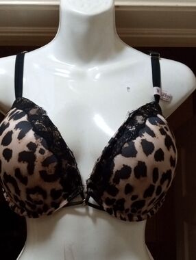 Victoria's Secret Leopard Lace Push-Up Bra - Black & Beige